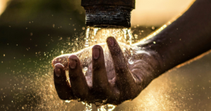 5 Signs Your Well Water Is Contaminated